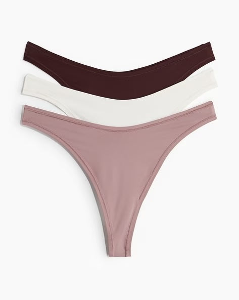 Reasons Thongs Are a Must-Have For Women