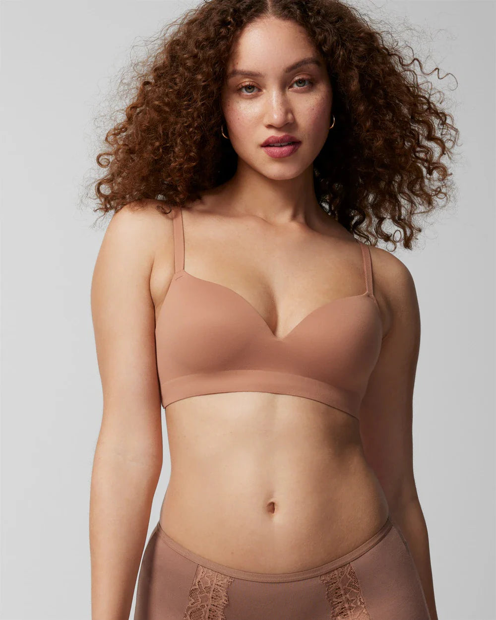 Embracing Self-Expression Through Sexy Lingerie