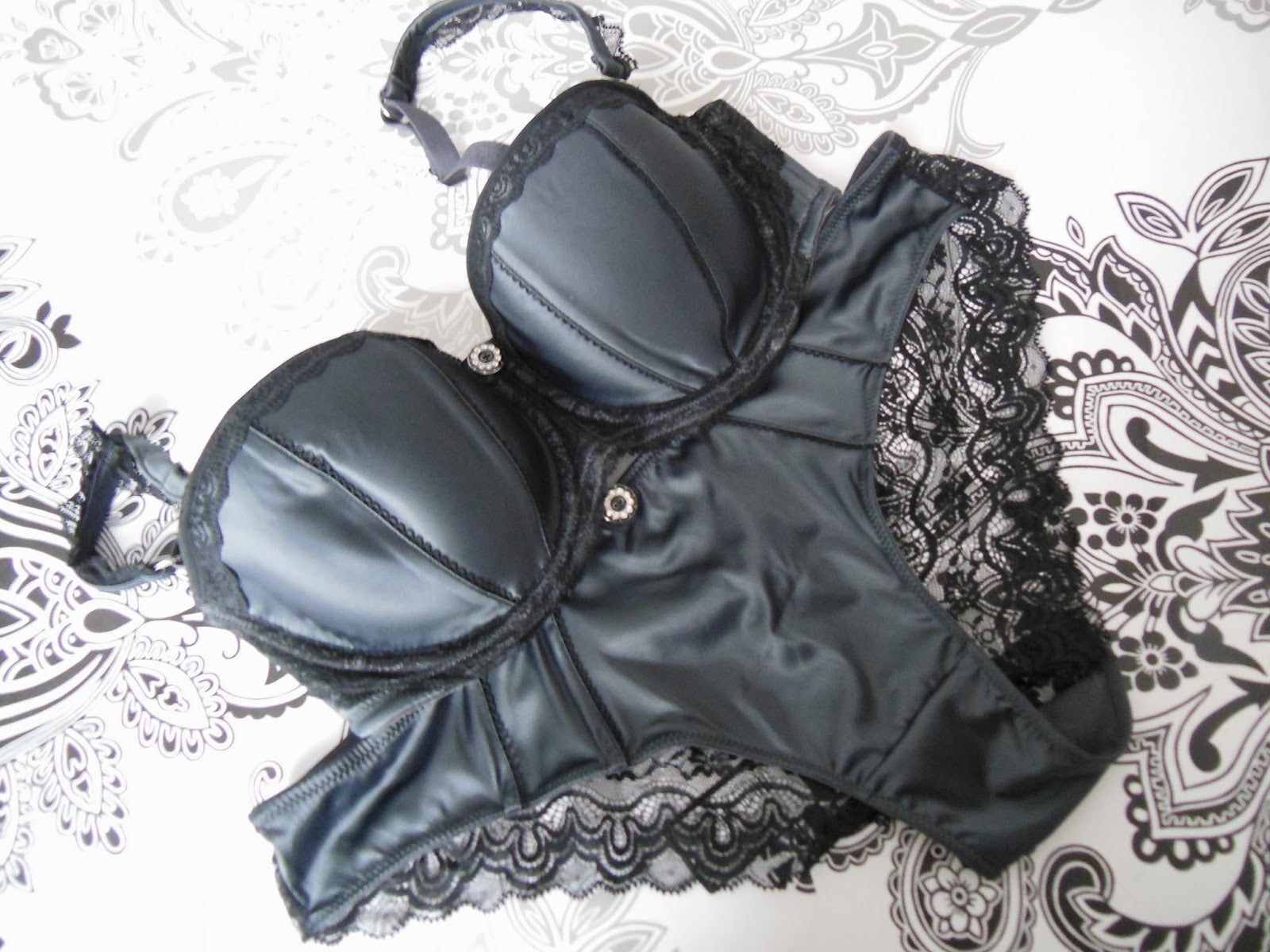 The Surprising Benefits of Proper Bra Washing