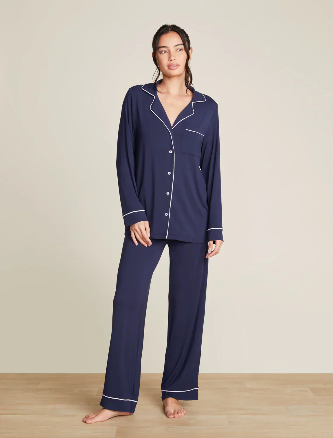 Lounge Pyjamas: The Art of Relaxed Elegance at Home