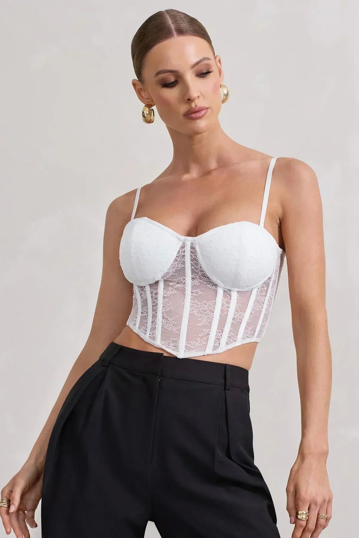 Corsets for Full Busts: Structure for Larger Cup Sizes