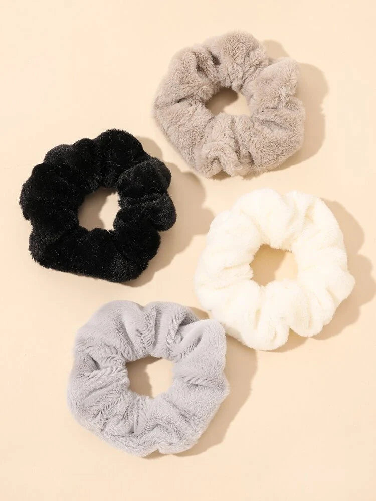 The Fluffy Pony: How to Master Voluminous Hairstyle