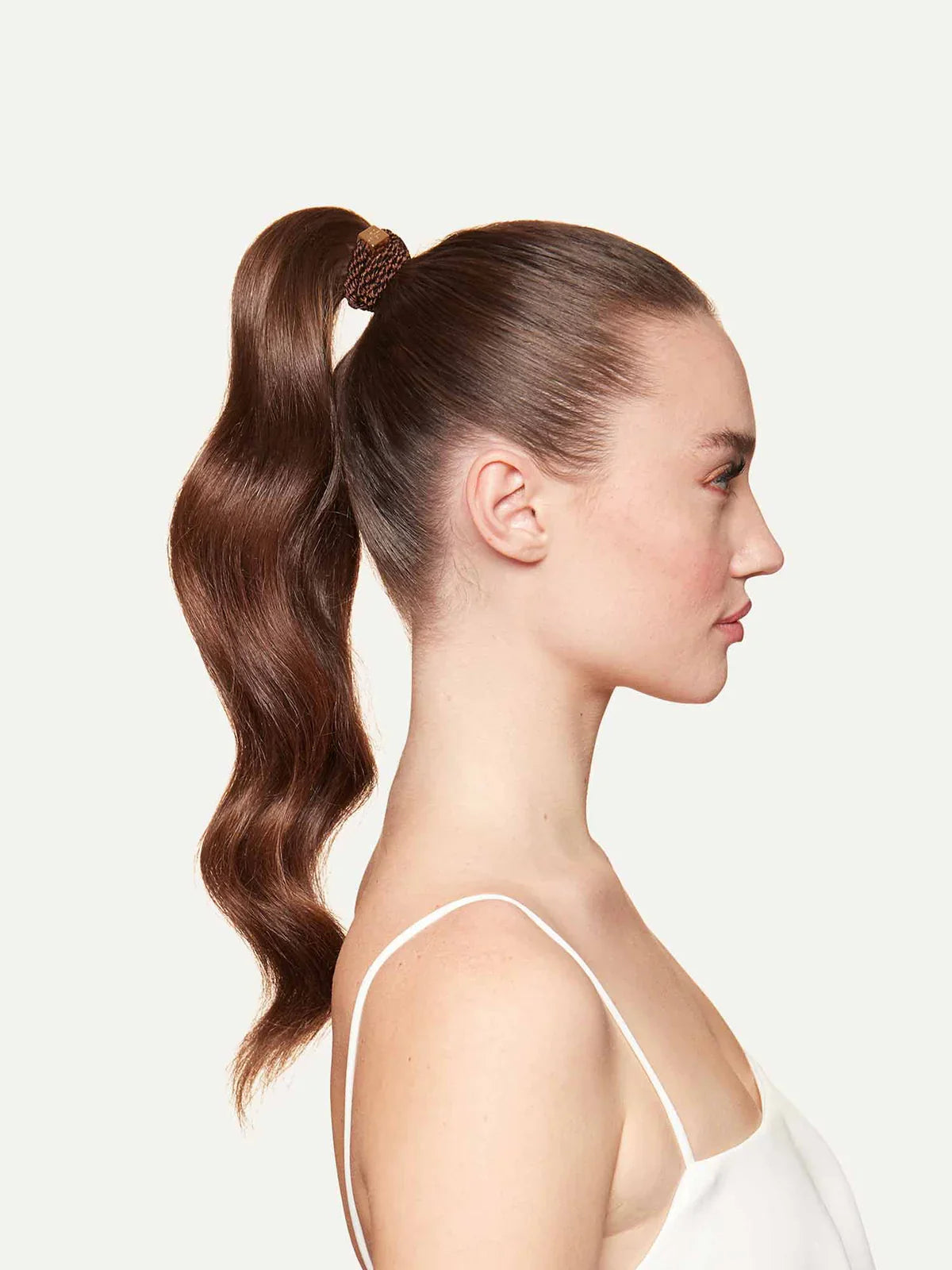 The Best Hair Ties for Thick Hair That Don’t Damage