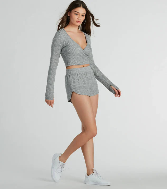 Night Clothes: A Guide to Comfortable, Stylish Sleepwear