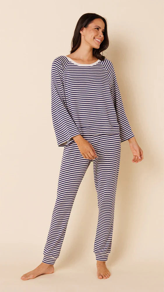 Lounge Pajamas: A Blend of Comfort and Modern Style